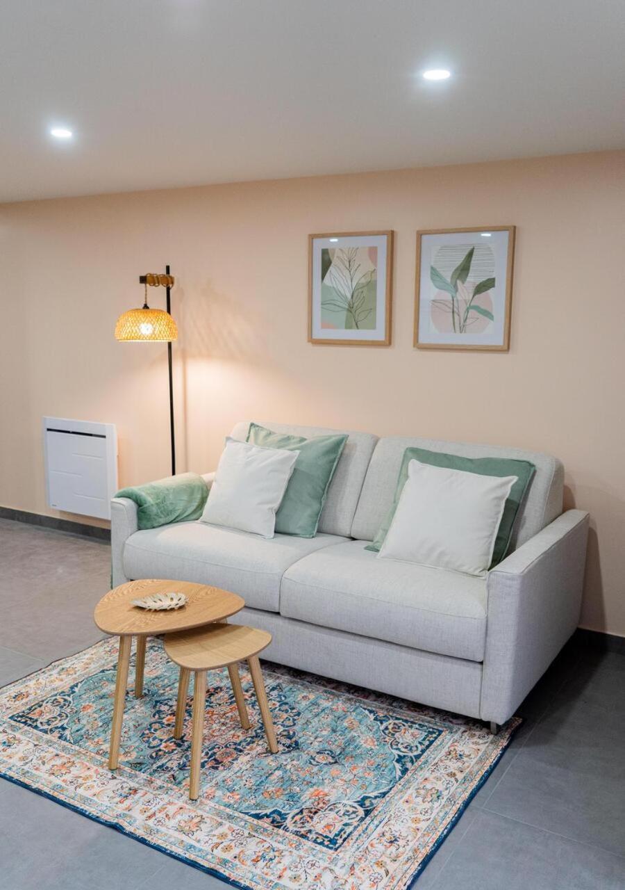 Appartement Cosy Le Lys Vert A 40Mn De Paris Dammarie-lè-Lys Exterior foto