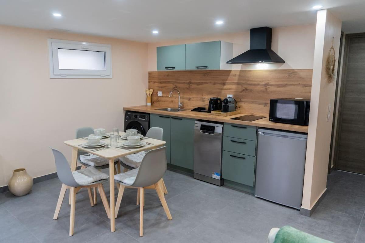 Appartement Cosy Le Lys Vert A 40Mn De Paris Dammarie-lè-Lys Exterior foto